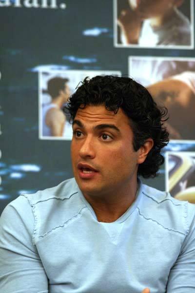 camil_fas's tweet photo. "Mais è lindo   Esses cabelos dele awwns  

#Booom #Diiiia #Camilocas http://t.co/4DVc7gpAIx