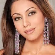 Happy Birthday to Film producer and Interior Designer Gauri Khan .. 