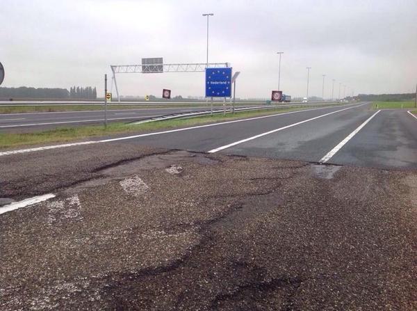 CoshJunningham's tweet photo. Belgium > Netherlands http://t.co/kgj3p0Xu3G