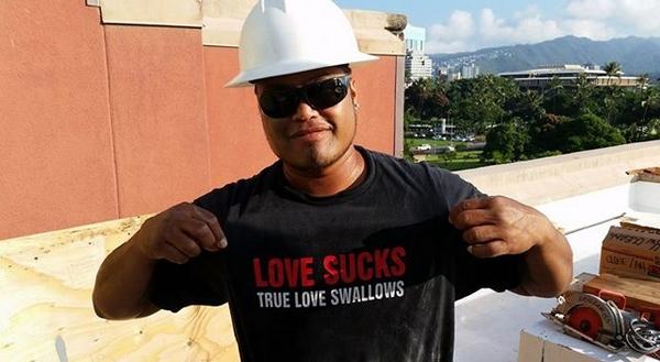meandabean's tweet photo. my brother's shirt. #itsjunk #truelove http://t.co/sWm4U9CSkQ