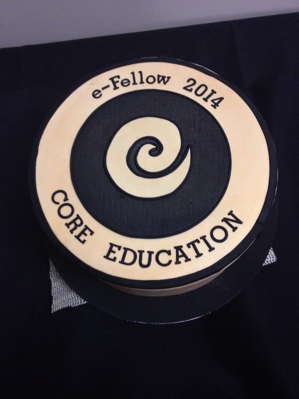 TataiAhoRauCore's tweet image. Celebrating 10 years of eFellows! Anniversary cake in the shape of He Tohu Oranga (badge) #efellows14 #ulearn14