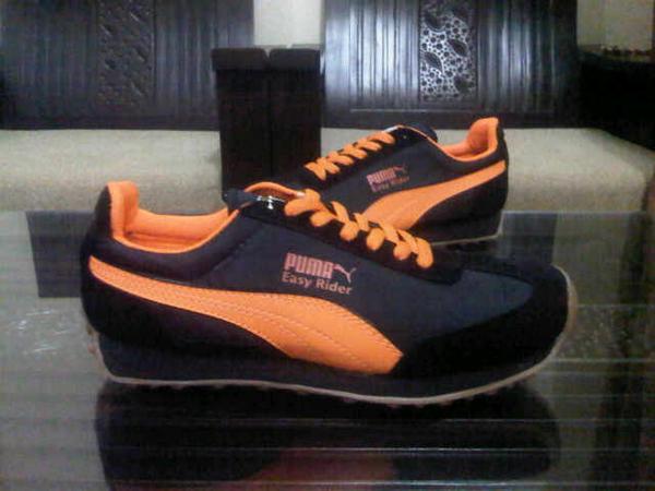 Puma easy rider 07. Size 40-44. Harga Rp.290.000 | Order Invite BBM 22E1E7B0