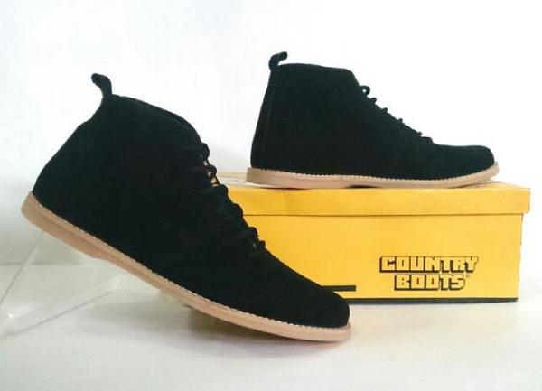 Code CB 223. Size 40-43. Harga Rp. 210.000 | Order Invite BBM 22E1E7B0