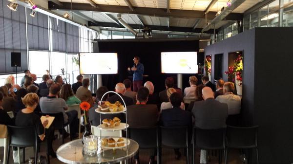 Na de lezing van <a href="/stevengudde/">Steven Gudde</a> is nu <a href="/wouterhart/">wouter Hart</a> aan het woord. #Talentsessie #Organisatiecultuur #OlympiaNL