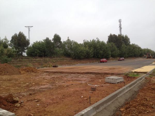 AytoMonte's tweet photo. Finalización de las obras de acondicionamiento del aparcamiento del Polideportivo Municipal #disfrutamontehermoso http://t.co/de7w9jxK93