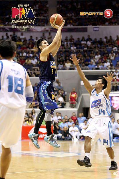 jericnationsmin's tweet photo. mga @tengloversss @TeNgUpDaTeS 
"@jericnations: 11 days na lang maglalaro na si "Jeric Teng on PBA" #GoRoS" http://t.co/6MVR8iEJPo