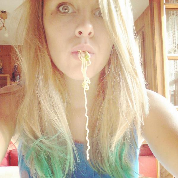 Em Graham tweet media