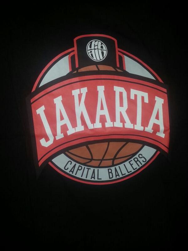 Sore streetballers! T-SHIRT Limited Edition Capital Ballers buat GF <a href="/LA_Streetball/">LA Streetball</a> nya masih ada nih! #RTGF