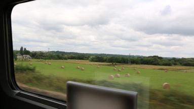 Bs番組 ヨーロッパの車窓だけ 効果音 ナレーション一切ナシ シュールすぎて話題 Togetter