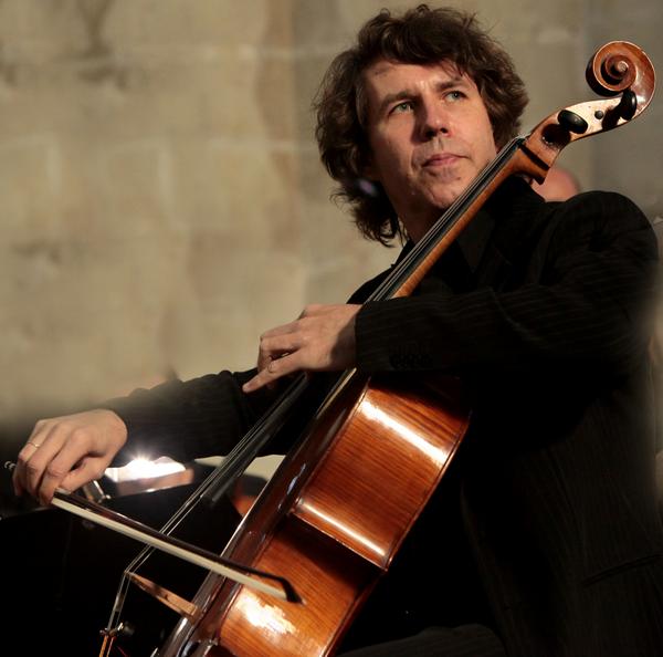 MNouvelles's tweet photo. Jean-Paul Dessy est à Marseille pour le premier des Grands Solos du PIC : 09/10 - 19h30 :
http://t.co/5BhD56LXcn http://t.co/3G75HkNdYw