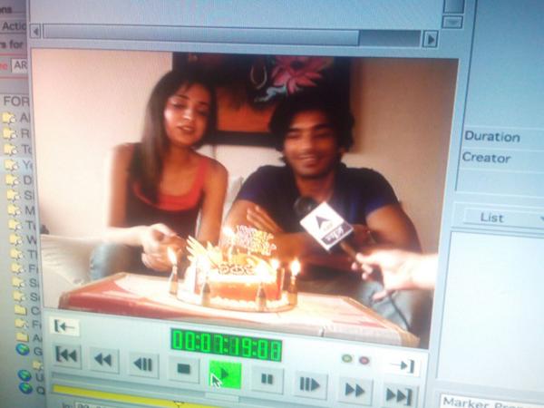 Embedded image permalink