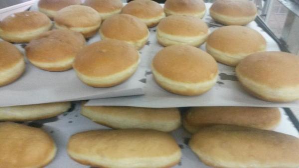 Panaderia_Nieto's tweet photo. Semana de XuXos y Bombas..😛😛 #ILoveBerlinas http://t.co/kCj0f8MEXY