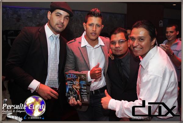 PersuitEvent's tweet image. #ESTUVIMOSPRESENTES #LANZAMIENTO4taEDICION @DUXMagazine