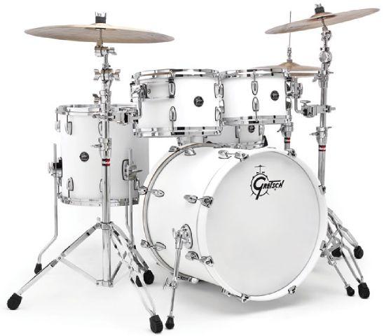 GilRamadhan's tweet photo. Ini Drum buatan mana!? http://t.co/TtCNIEs0Ll