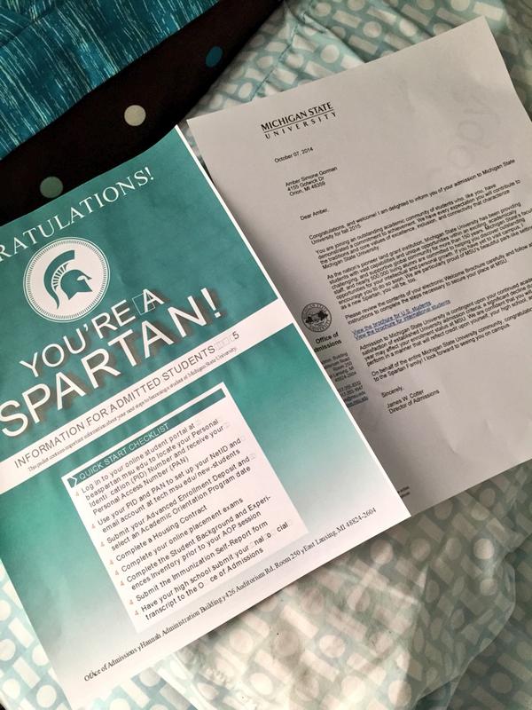 ambergorman's tweet photo. Waking up to this surprise! #MSU #OfficiallyASpartan http://t.co/ulnQDyoIjm