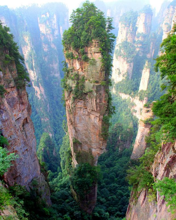 NatuArab's tweet photo. جبال تيانزي Tianzi Mountains - الصين
' http://t.co/nf1Gifkoz4