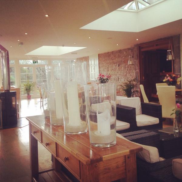 MaisieJohn's tweet photo. Lunch down trefloyne @laciearm ☺️ http://t.co/98dsxxvP8Z