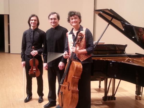 Carter's Epigrams Japan Premiere. The audience loved Elliott's masterpiece so much that we had to play it 2x