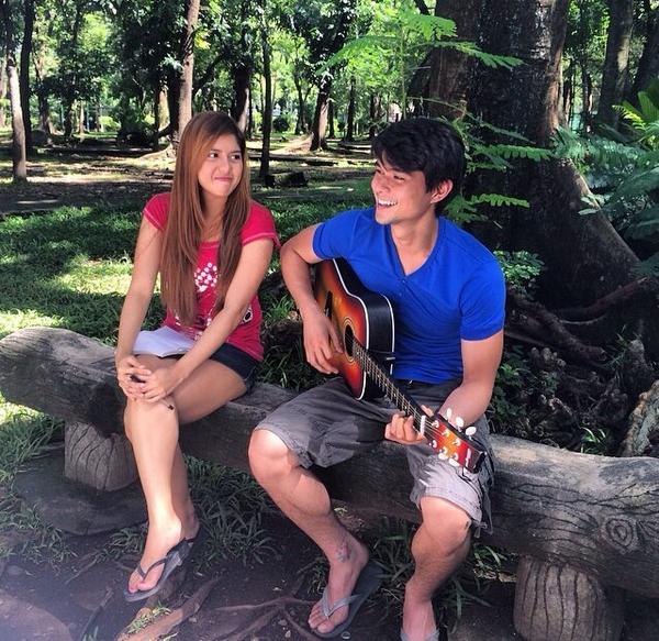 TRENDERAS's tweet photo. Ano na kaya ang mangyayari sa friendship nina Isabelle at Pards? Abangan ang #TRENDERAS sa Sabado 930pm #TV5Weekends http://t.co/dmitA279ym