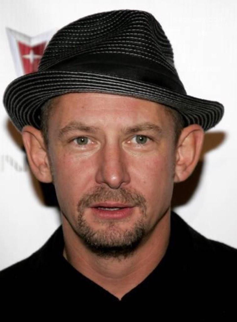 Happy birthday to Ian Hart aka professor Quirrell 