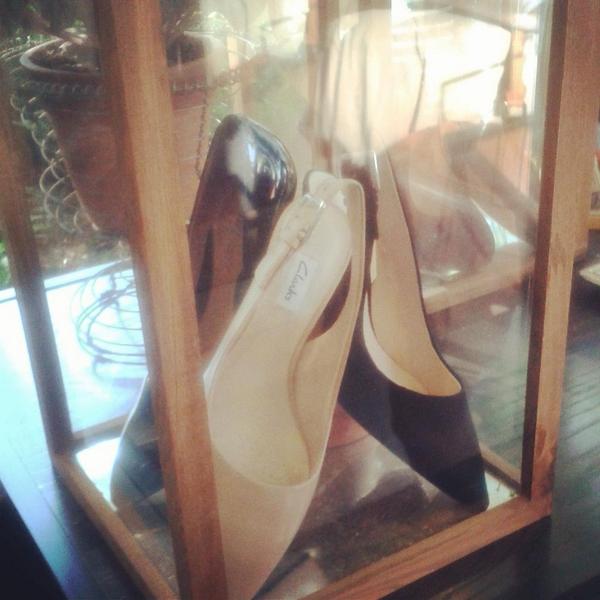 ELLESouthAfrica's tweet photo. We are having a beautiful afternoon at the @ClarksSA #ClarksInTheSun launch at the @TheMaslowHotel http://t.co/s1VaJxu0RD