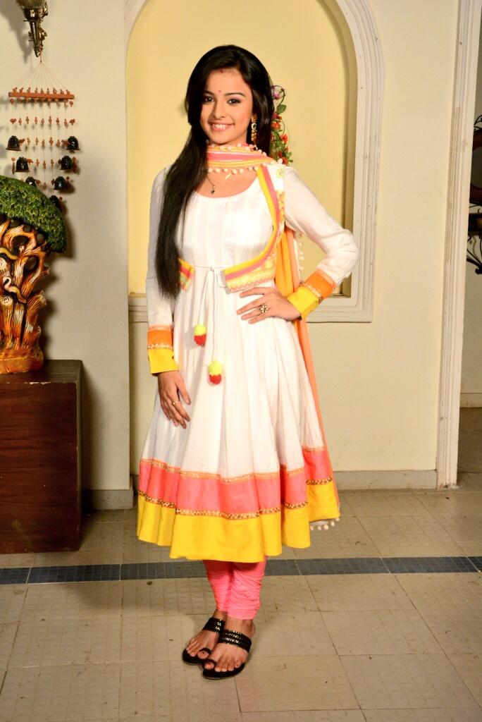 Mahima Makwana on Twitter: "Rachna is back!!! http://t.co/IPG8WpXAld"