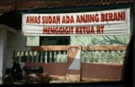 nyomansuardika5's tweet image. Hati hati ajaaaa @TonightShow_NET #HDITonightShow