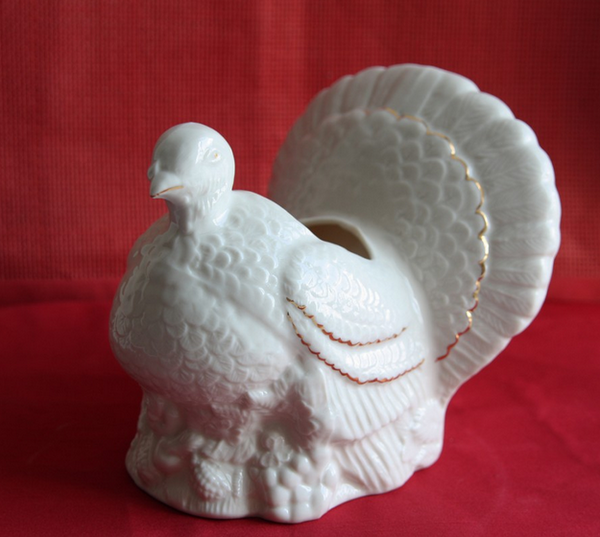 Look at our beautiful Turkey Centrepiece which would be perfect for any #thanksgiving table! bit.ly/1sf2cmu