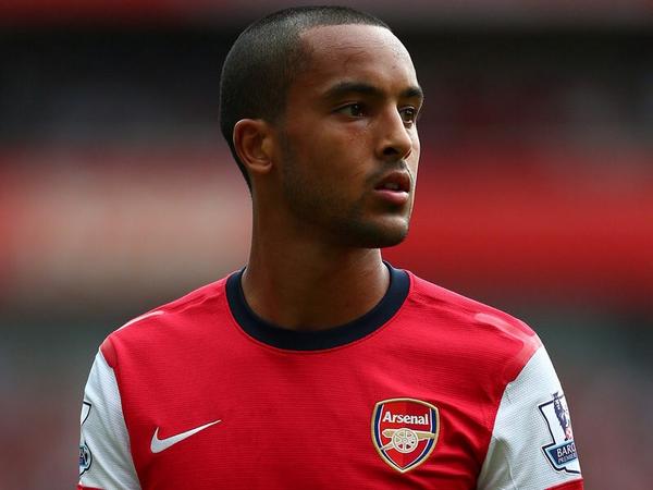 Geblesseerden bij Arsenal: Ozil, Walcott, Gnabry, Giroud, Debuchy, Ramsey; Arteta, Sanogo, Monreal, Ospina.