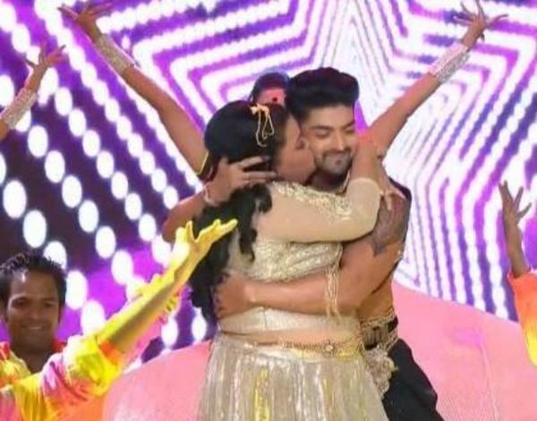 Embedded image permalink