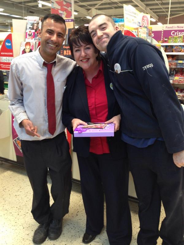 Thank you Majella for promoting online customer viewpoint at the front end #betterservice <a href="/SpringhillTesco/">Springhill Brum 6227</a> <a href="/G4vnn/">Gavin Pike</a>