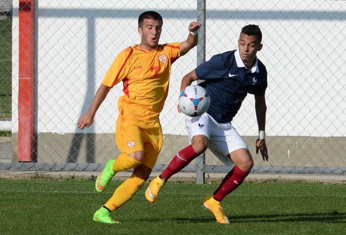 Petar Petkovski playing for Macedonia U19 Petar Petkovski playing for Macedonia U19