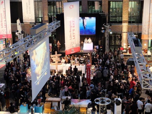 euratechnologie's tweet photo. Cérémonie #WelcomeToLilleRegion en #images ! @iWeek_NPDC @LilleRegion #frenchtech  http://t.co/sJHFiDyxqS http://t.co/7agJcR63Pf