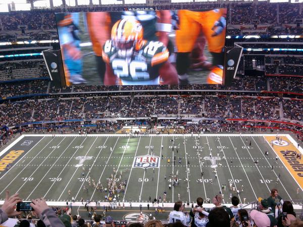 DougAndGator971's tweet image. Is bigger always better? #screensizematters