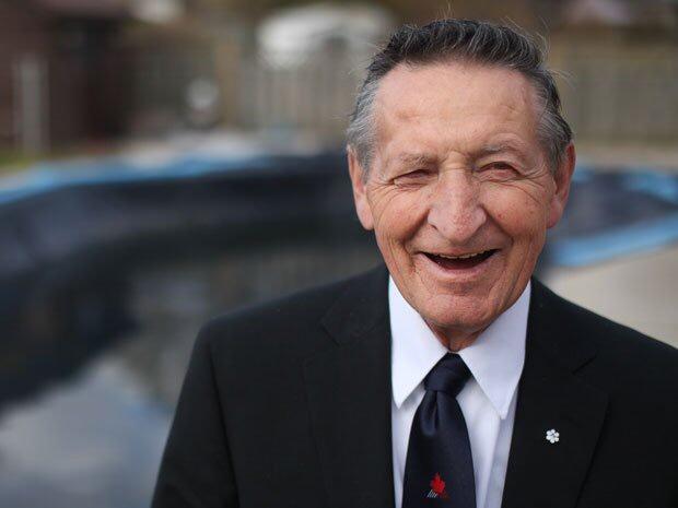 Happy birthday to the most famous hockey dad, Walter Gretzky. 