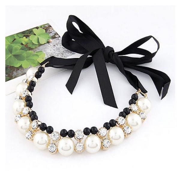 #winoclock #womaninbiz The Liquorice Split £6.99 would look stunning with your LBD