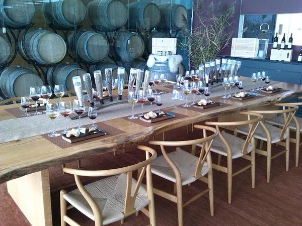 VintgeWineTours's tweet image. Visit @SouthbrookWine on our Food, Beer &amp;amp; Wine Tour and enjoy organic food &amp;amp; wine pairings in the beautiful Oak Room!