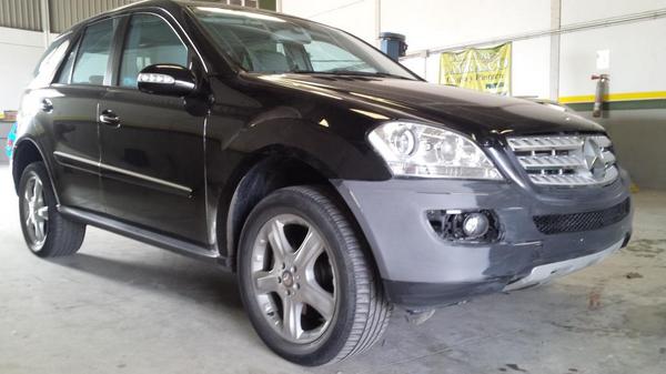 carrascotaller's tweet photo. Reparación y pintado paragolpe del. Mercedes ML, código color 197. TALLERES CARRASCO CHAPA Y PINTURA. http://t.co/3V5EICzRa3