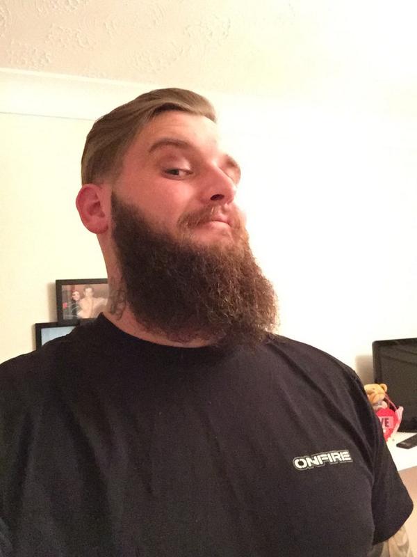 paulmcfc9320's tweet photo. @Beardiliciouss @BeardedBlokes @S85Clothing @BeardCircus 11 months in,nearly at my yeard #holdfastgrowslow http://t.co/0960ENzfwA