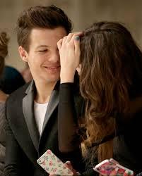 EleanorTomli's tweet photo. i love you tommo! http://t.co/JeYoyrx06l