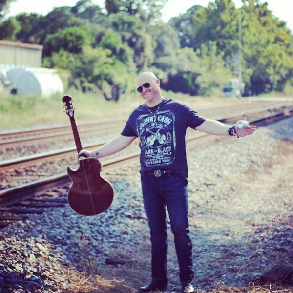 MrsMarissaDavis's tweet image. @ImStephenWesley&apos;s new cover will win your heart! #WhoIAmWithYou #ChrisYoung #RUCSC @EnnEcho mrsmarissadavis.blogspot.com/2014/10/here-i…