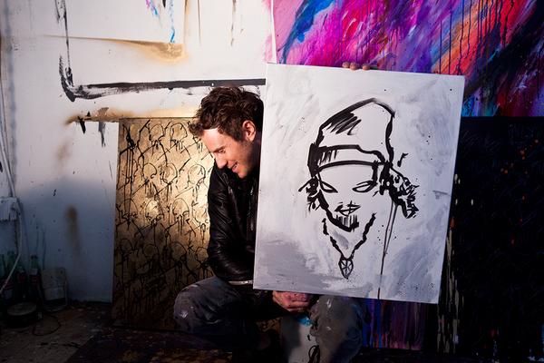 themmproject1's tweet photo. #MirrorMirror interviews @gregorysiff: http://t.co/RmeNqVyb6h http://t.co/qSS4FoZse3