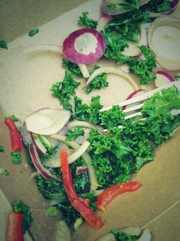 CassandraBank's tweet photo. Good food makes editing sooooooo much easier!!! #workgrind #work2014 #lunchiemunchie #inthewordsofmyfather http://t.co/K8g3htkHfe