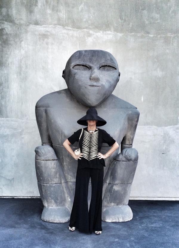 efvaattling's tweet image. Utanför #maxfields hatt från #clyde @rifatozbek väst stulen från frugan skor #conciuos #hm byxor @RandolphSthlm