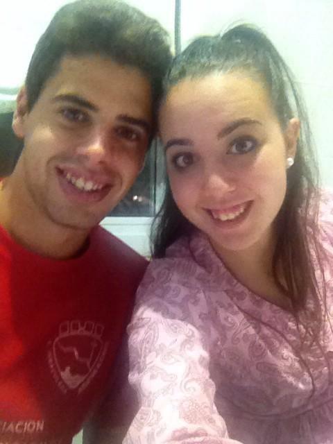 pablo_verdu25's tweet photo. Pues ya van 7 meses aguantando el bichito este y los que nos quedan te amo http://t.co/eE1pWUuJCp