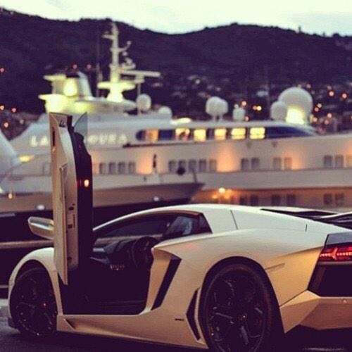 Post_BadCars's tweet photo. Lamborghini 💕💕 http://t.co/fj51EDN2Rd