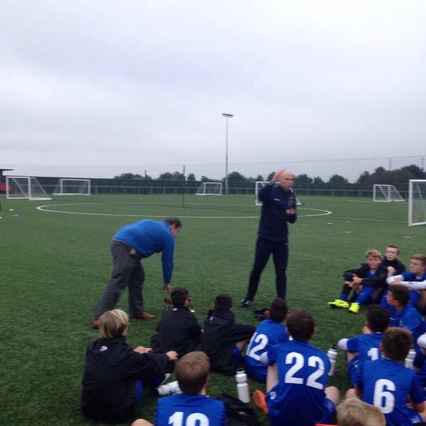 MarkLeeFC's tweet photo. Amazing new facility@ConsettAFC.The welcome we received tonight was amazing and I'm so proud to be a Consett Lad. http://t.co/F6NUWYaBY8