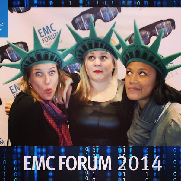 BethanyAllee's tweet image. Closing out a fun day at #EMCForum #HelloBrocade @fedmarketeer @BRCDcomm