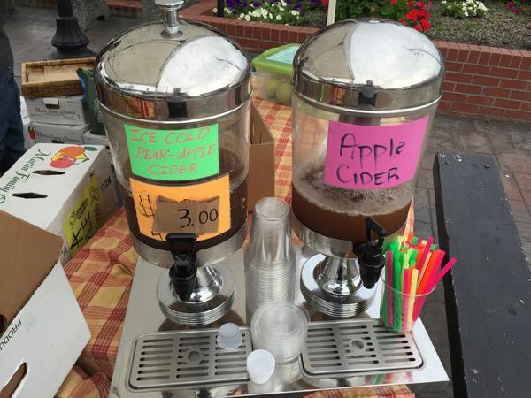 SWfarmersmarket's tweet photo. #cider from @martinfamorch at the #farmersmarket #local #skagit http://t.co/5cae8jmetd