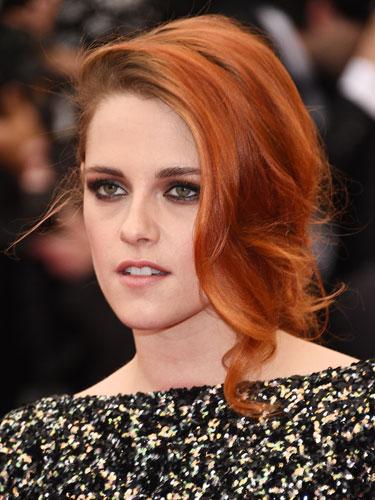 Seventeen On Twitter Kristen Stewart S Pixie Cut Proves That